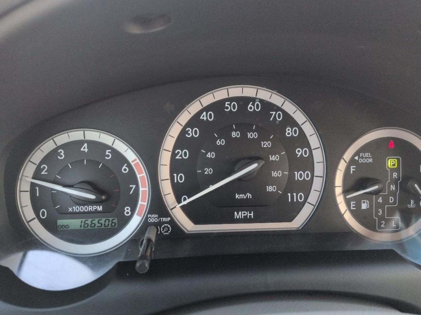 2005 GRAY Toyota Sienna LE AWD (5TDBA23C85S) with an V6, 3.3L engine, Automatic transmission, located at 10890 W. Colfax Ave., Lakewood, CO, 80215, (303) 274-7692, 39.739914, -105.120132 - Photo#12