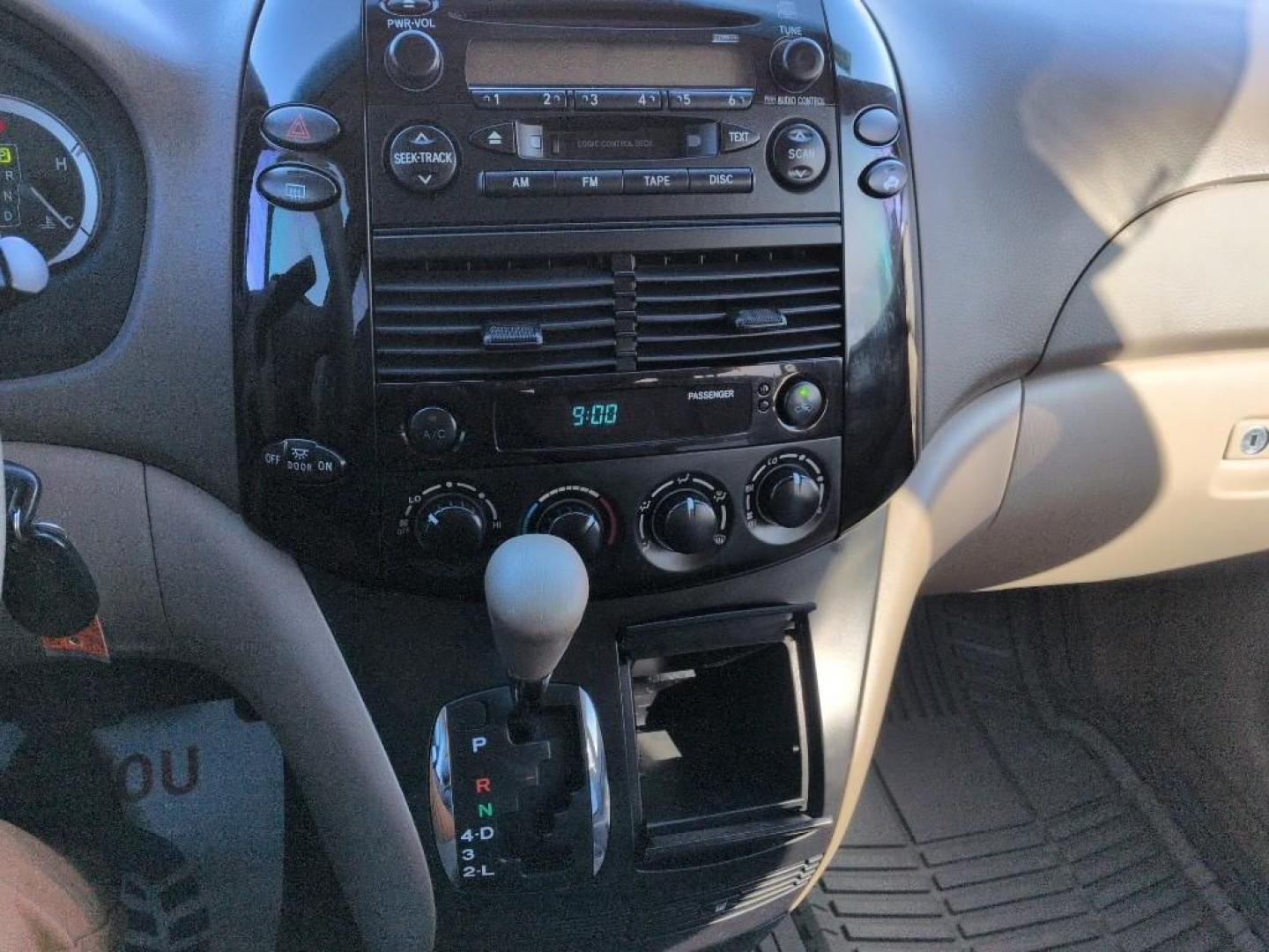 2005 GRAY Toyota Sienna LE AWD (5TDBA23C85S) with an V6, 3.3L engine, Automatic transmission, located at 10890 W. Colfax Ave., Lakewood, CO, 80215, (303) 274-7692, 39.739914, -105.120132 - Photo#13