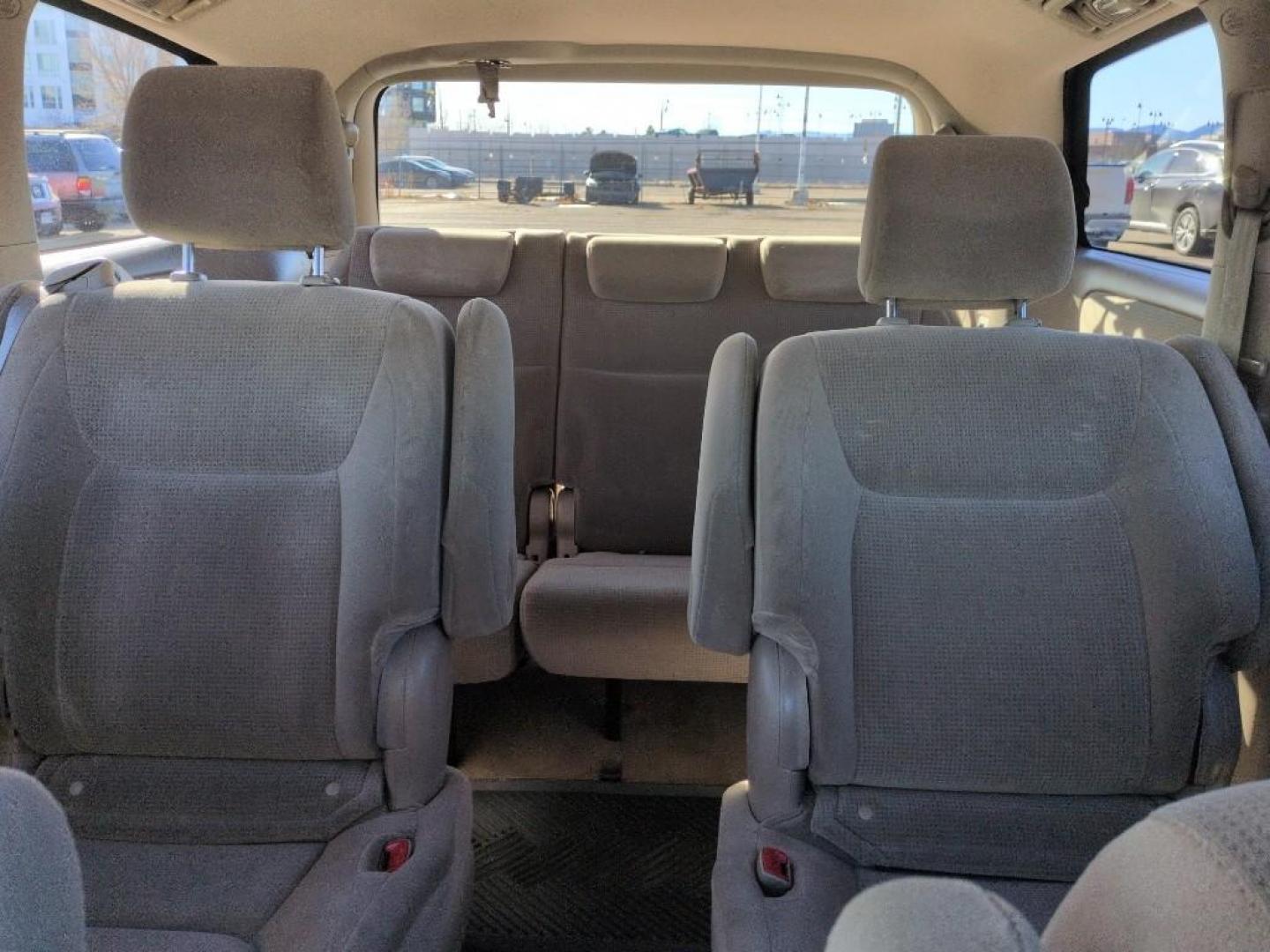 2005 GRAY Toyota Sienna LE AWD (5TDBA23C85S) with an V6, 3.3L engine, Automatic transmission, located at 10890 W. Colfax Ave., Lakewood, CO, 80215, (303) 274-7692, 39.739914, -105.120132 - Photo#15