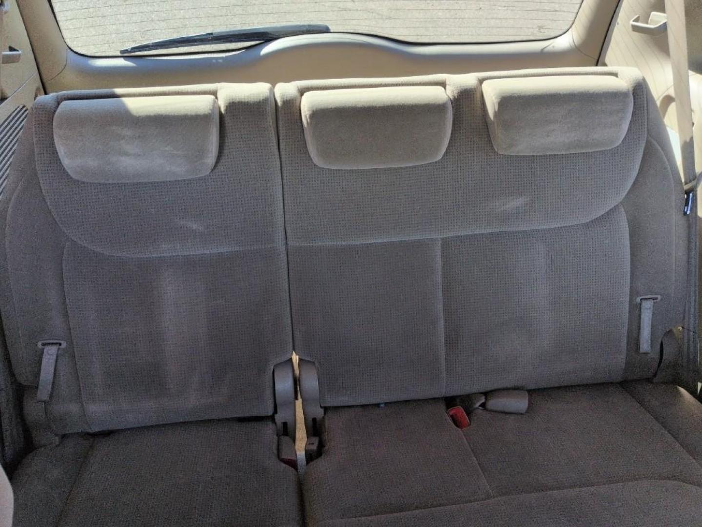 2005 GRAY Toyota Sienna LE AWD (5TDBA23C85S) with an V6, 3.3L engine, Automatic transmission, located at 10890 W. Colfax Ave., Lakewood, CO, 80215, (303) 274-7692, 39.739914, -105.120132 - Photo#21