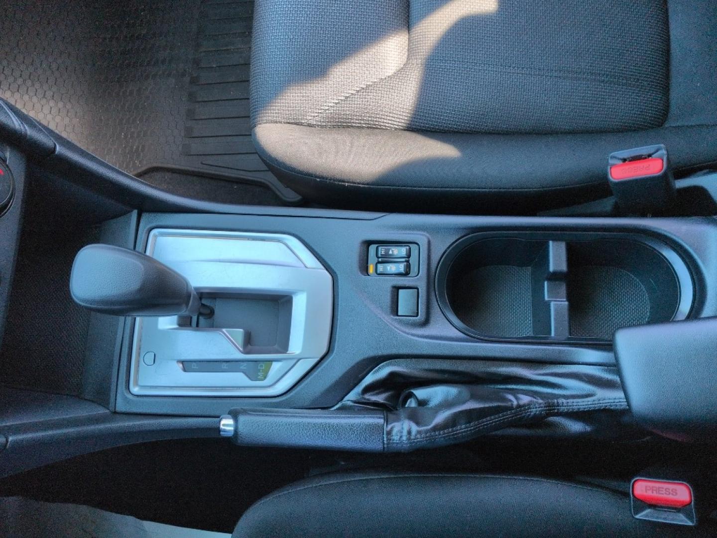 2017 BLACK /ACTUAL Subaru Impreza Premium (4S3GTAB68H3) with an 4 Cyl, 2.0L engine, Automatic transmission, located at 10890 W. Colfax Ave., Lakewood, CO, 80215, (303) 274-7692, 39.739914, -105.120132- Photo#13