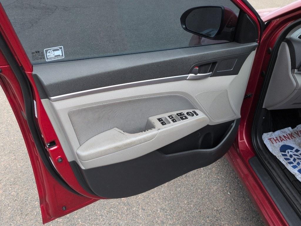 2019 RED Hyundai Elantra LIMITED (KMHD84LF6KU) with an 4 Cyl, 2.0L engine, Automatic transmission, located at 10890 W. Colfax Ave., Lakewood, CO, 80215, (303) 274-7692, 39.739914, -105.120132 - Photo#8