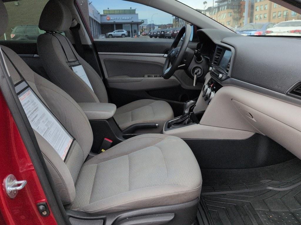 2019 RED Hyundai Elantra LIMITED (KMHD84LF6KU) with an 4 Cyl, 2.0L engine, Automatic transmission, located at 10890 W. Colfax Ave., Lakewood, CO, 80215, (303) 274-7692, 39.739914, -105.120132 - Photo#17