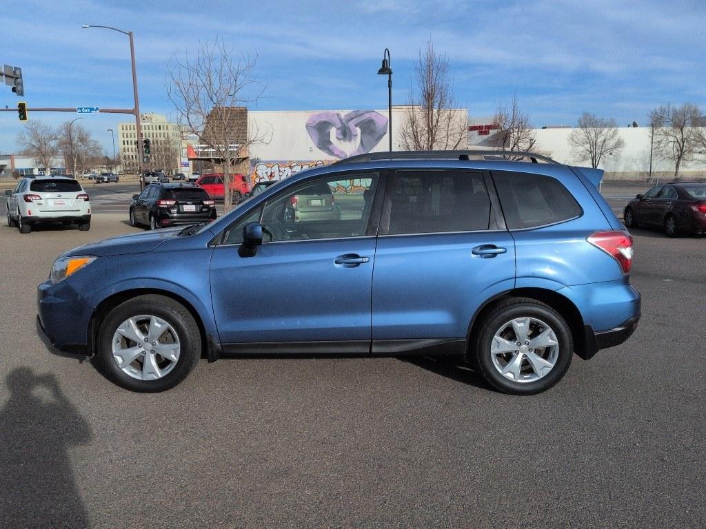 2015 BLUE Subaru Forester 2.5i Limited (JF2SJAHC0FH) with an 4 Cyl, 2.5L engine, Automatic transmission, located at 10890 W. Colfax Ave., Lakewood, CO, 80215, (303) 274-7692, 39.739914, -105.120132 - Photo#7