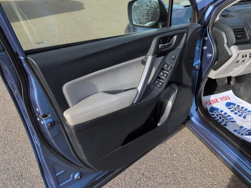 2015 BLUE Subaru Forester 2.5i Limited (JF2SJAHC0FH) with an 4 Cyl, 2.5L engine, Automatic transmission, located at 10890 W. Colfax Ave., Lakewood, CO, 80215, (303) 274-7692, 39.739914, -105.120132 - Photo#8