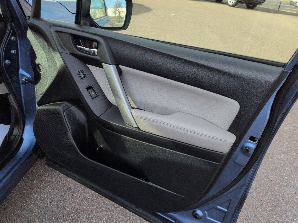 2015 BLUE Subaru Forester 2.5i Limited (JF2SJAHC0FH) with an 4 Cyl, 2.5L engine, Automatic transmission, located at 10890 W. Colfax Ave., Lakewood, CO, 80215, (303) 274-7692, 39.739914, -105.120132 - Photo#21