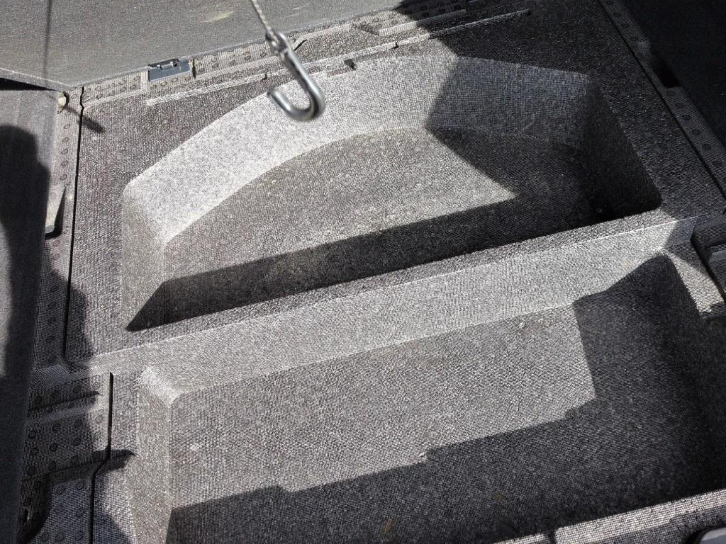 2011 GRAY Subaru Outback Limited (4S4BRDKC3B2) with an 6 Cyl, 3.6L engine, Automatic transmission, located at 10890 W. Colfax Ave., Lakewood, CO, 80215, (303) 274-7692, 39.739914, -105.120132 - Photo#24