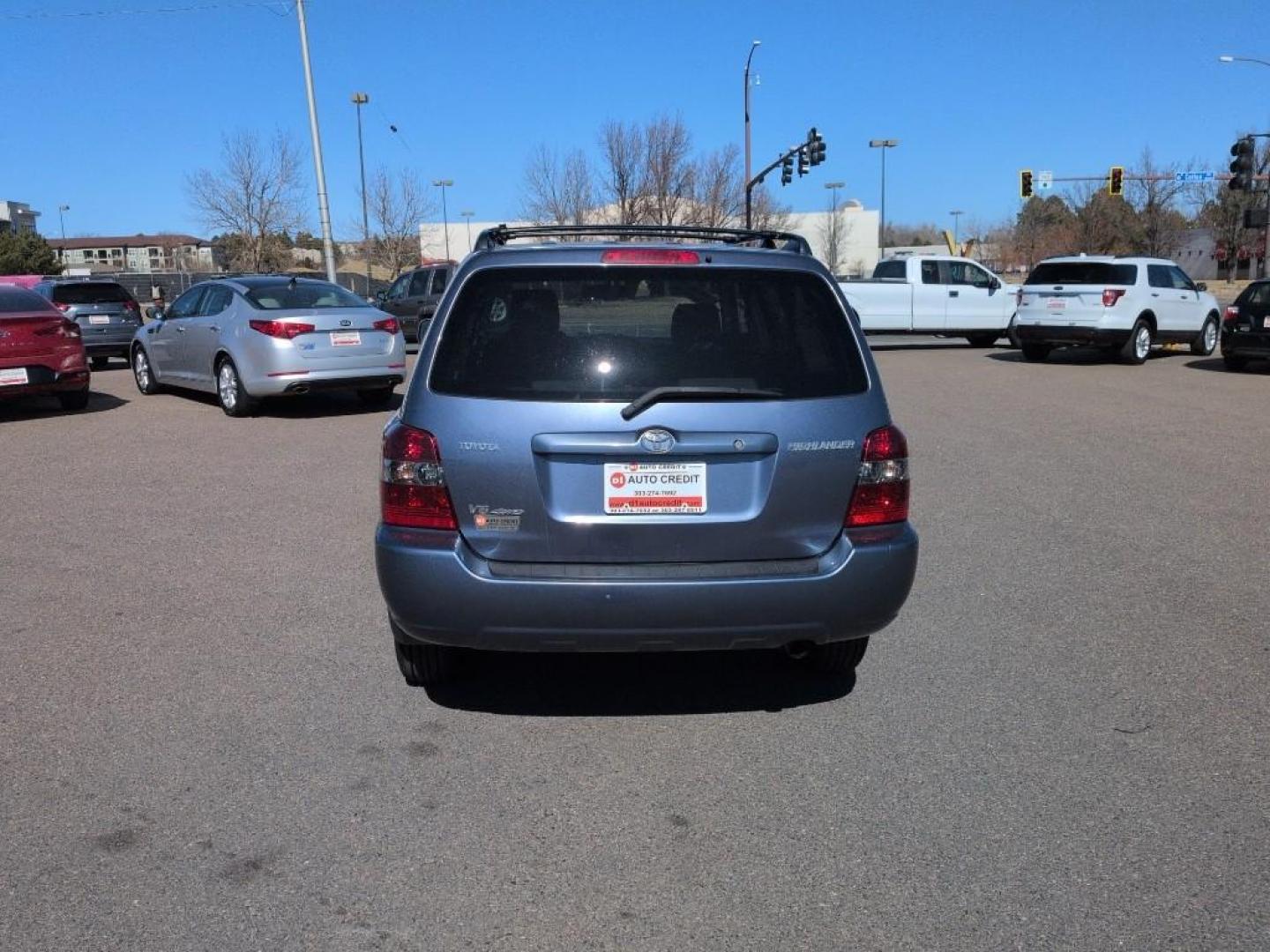 2005 BLUE Toyota Highlander LIMITED V6 4WD (JTEEP21A250) with an V6, 3.3L engine, Automatic transmission, located at 10890 W. Colfax Ave., Lakewood, CO, 80215, (303) 274-7692, 39.739914, -105.120132 - Photo#5