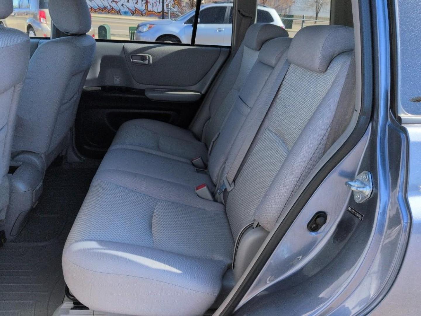 2005 BLUE Toyota Highlander LIMITED V6 4WD (JTEEP21A250) with an V6, 3.3L engine, Automatic transmission, located at 10890 W. Colfax Ave., Lakewood, CO, 80215, (303) 274-7692, 39.739914, -105.120132 - Photo#15