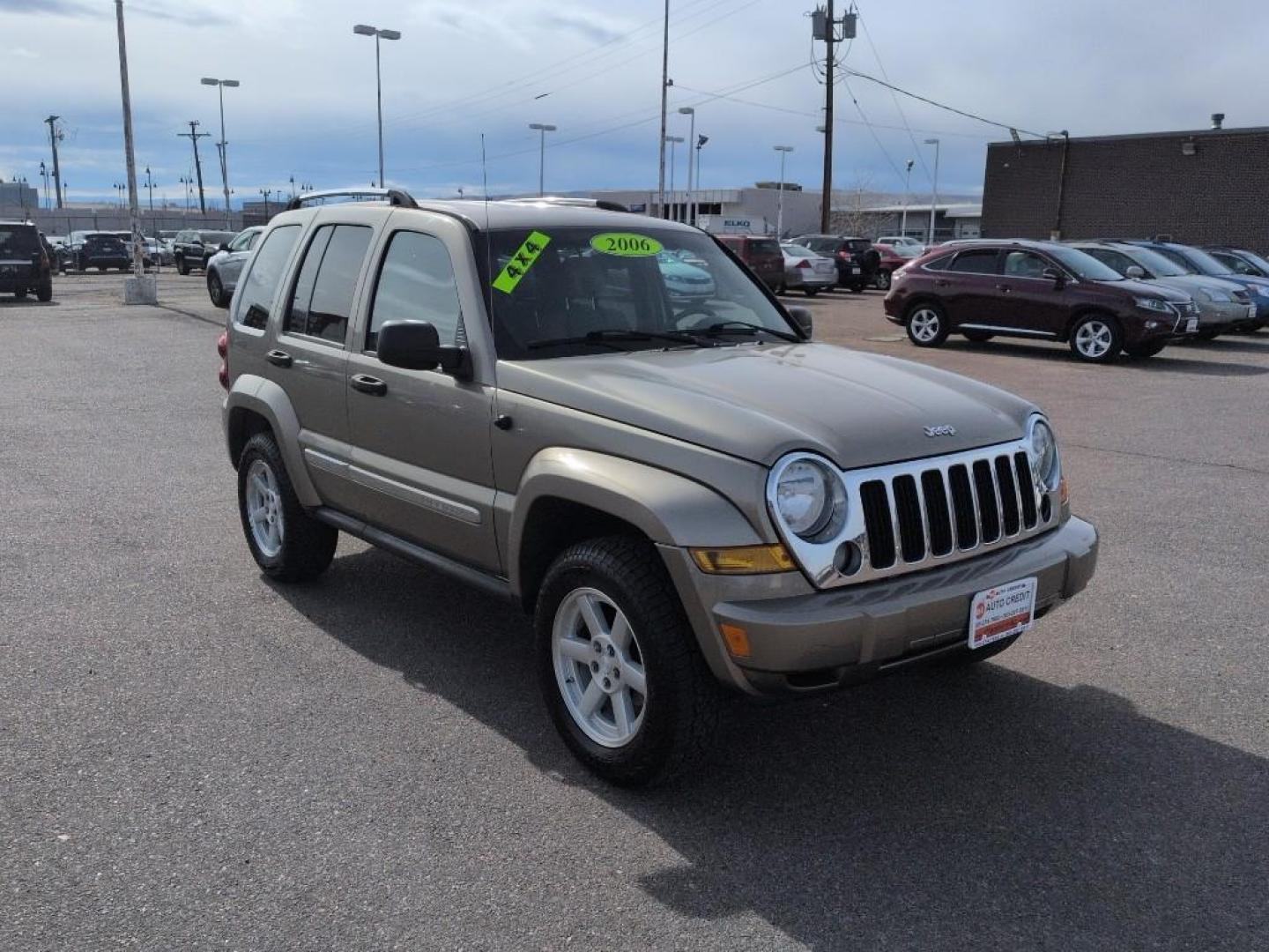 2006 TAN Jeep Liberty Limited (1J4GL58K66W) with an V6, 3.7L (225 CID) engine, Automatic transmission, located at 10890 W. Colfax Ave., Lakewood, CO, 80215, (303) 274-7692, 39.739914, -105.120132 - Photo#2