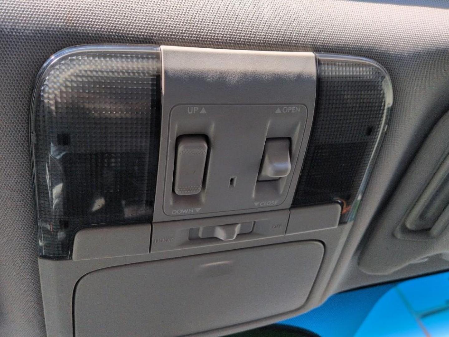 2011 GRAY Subaru Outback 2.5i Limited (4S4BRBLC4B3) with an 4 Cyl, 2.5L engine, Automatic transmission, located at 10890 W. Colfax Ave., Lakewood, CO, 80215, (303) 274-7692, 39.739914, -105.120132 - Photo#14