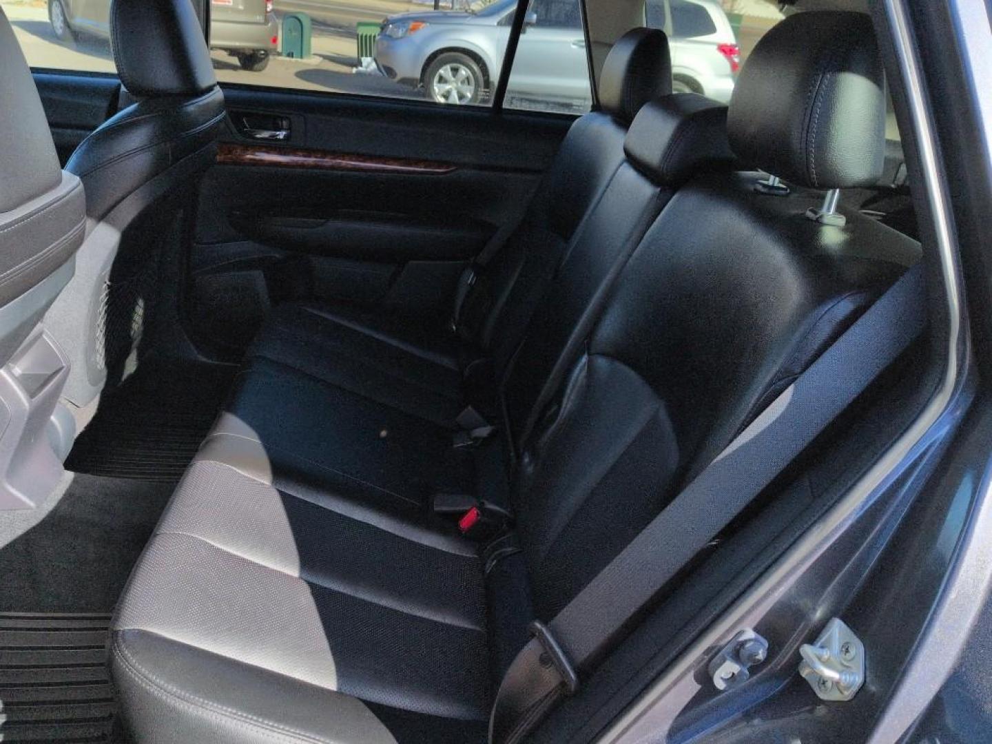 2011 GRAY Subaru Outback 2.5i Limited (4S4BRBLC4B3) with an 4 Cyl, 2.5L engine, Automatic transmission, located at 10890 W. Colfax Ave., Lakewood, CO, 80215, (303) 274-7692, 39.739914, -105.120132 - Photo#17