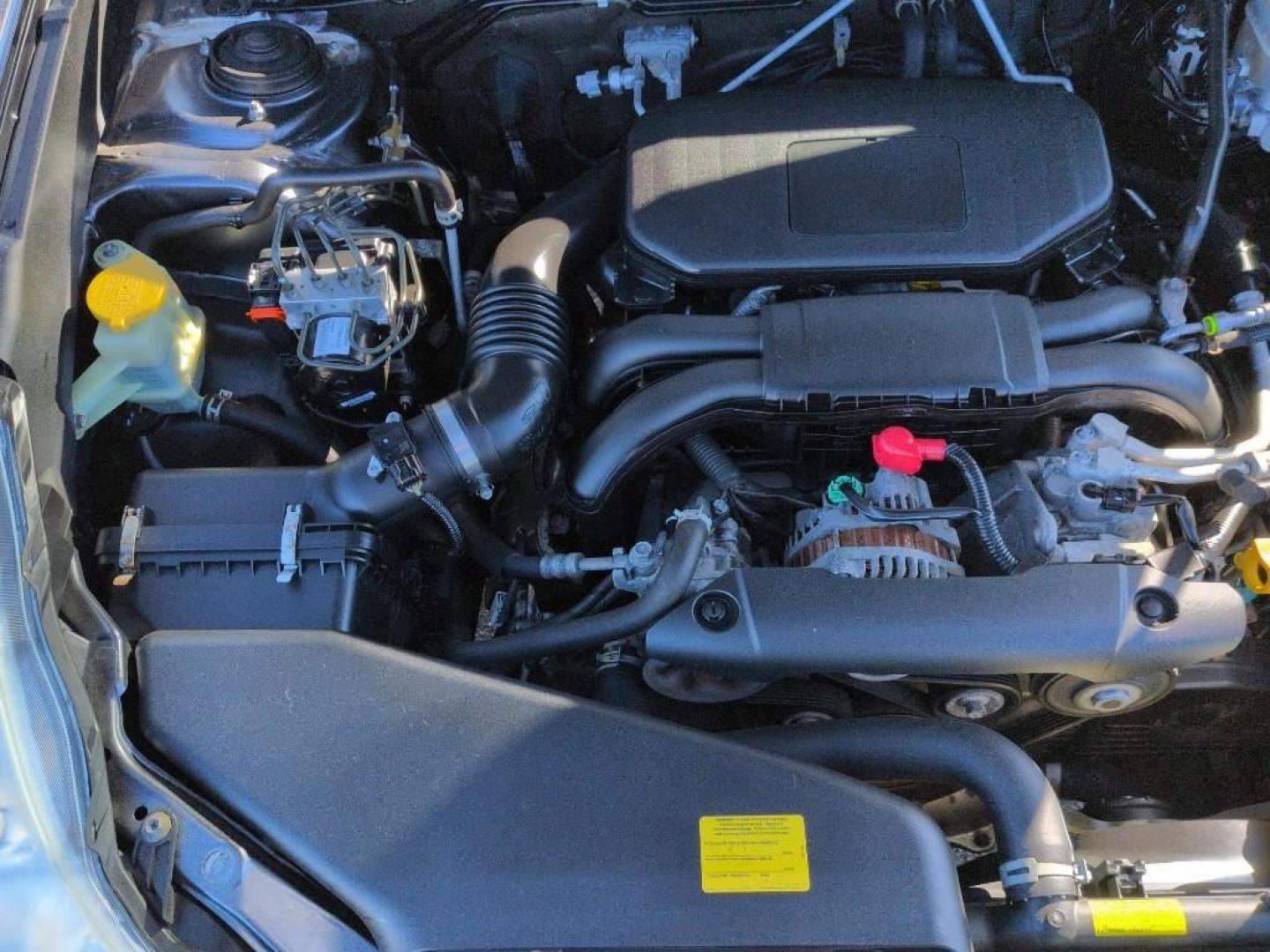 2011 GRAY Subaru Outback 2.5i Limited (4S4BRBLC4B3) with an 4 Cyl, 2.5L engine, Automatic transmission, located at 10890 W. Colfax Ave., Lakewood, CO, 80215, (303) 274-7692, 39.739914, -105.120132 - Photo#25