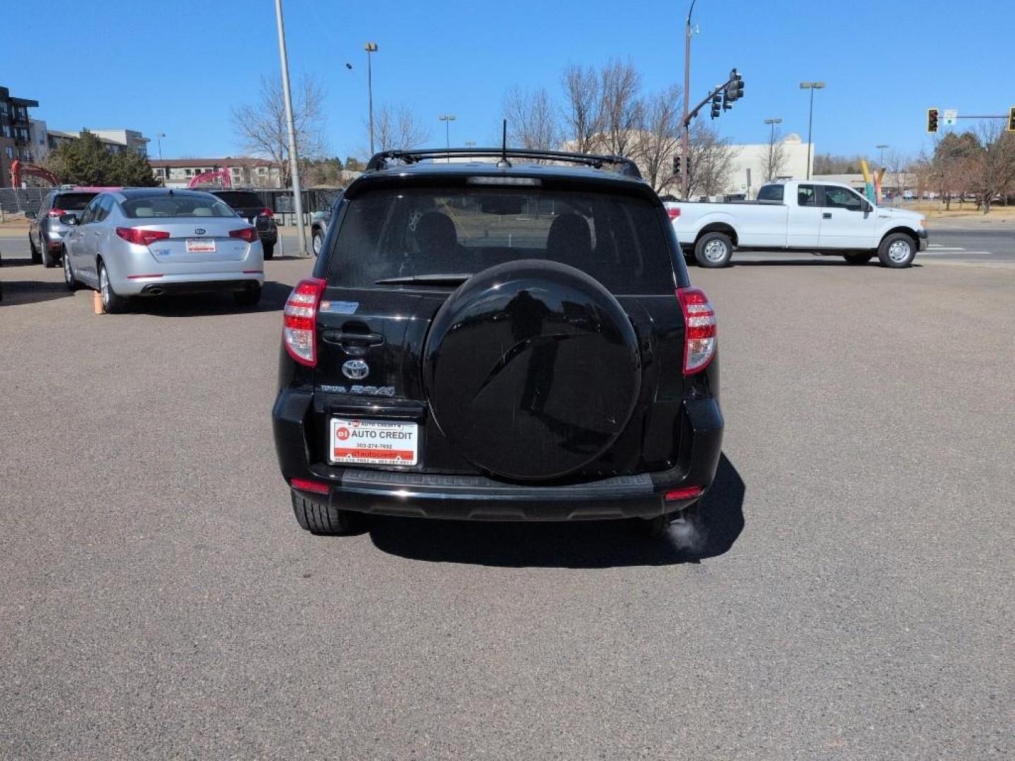 2009 BLACK Toyota RAV4 Limited (2T3ZF31VX9W) with an 4 Cyl, 2.5L engine, Automatic transmission, located at 10890 W. Colfax Ave., Lakewood, CO, 80215, (303) 274-7692, 39.739914, -105.120132 - Photo#5