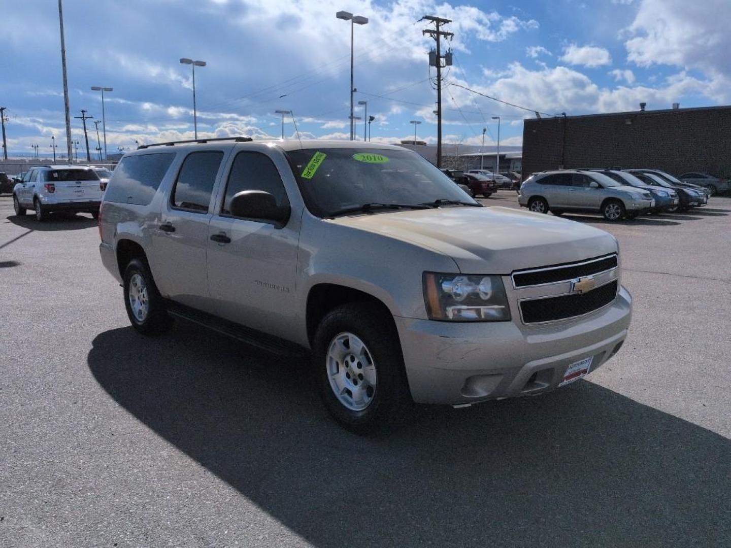 2010 GOLD Chevrolet Suburban LS (1GNUKHE34AR) with an V8, 5.3L engine, Automatic transmission, located at 10890 W. Colfax Ave., Lakewood, CO, 80215, (303) 274-7692, 39.739914, -105.120132 - Photo#2