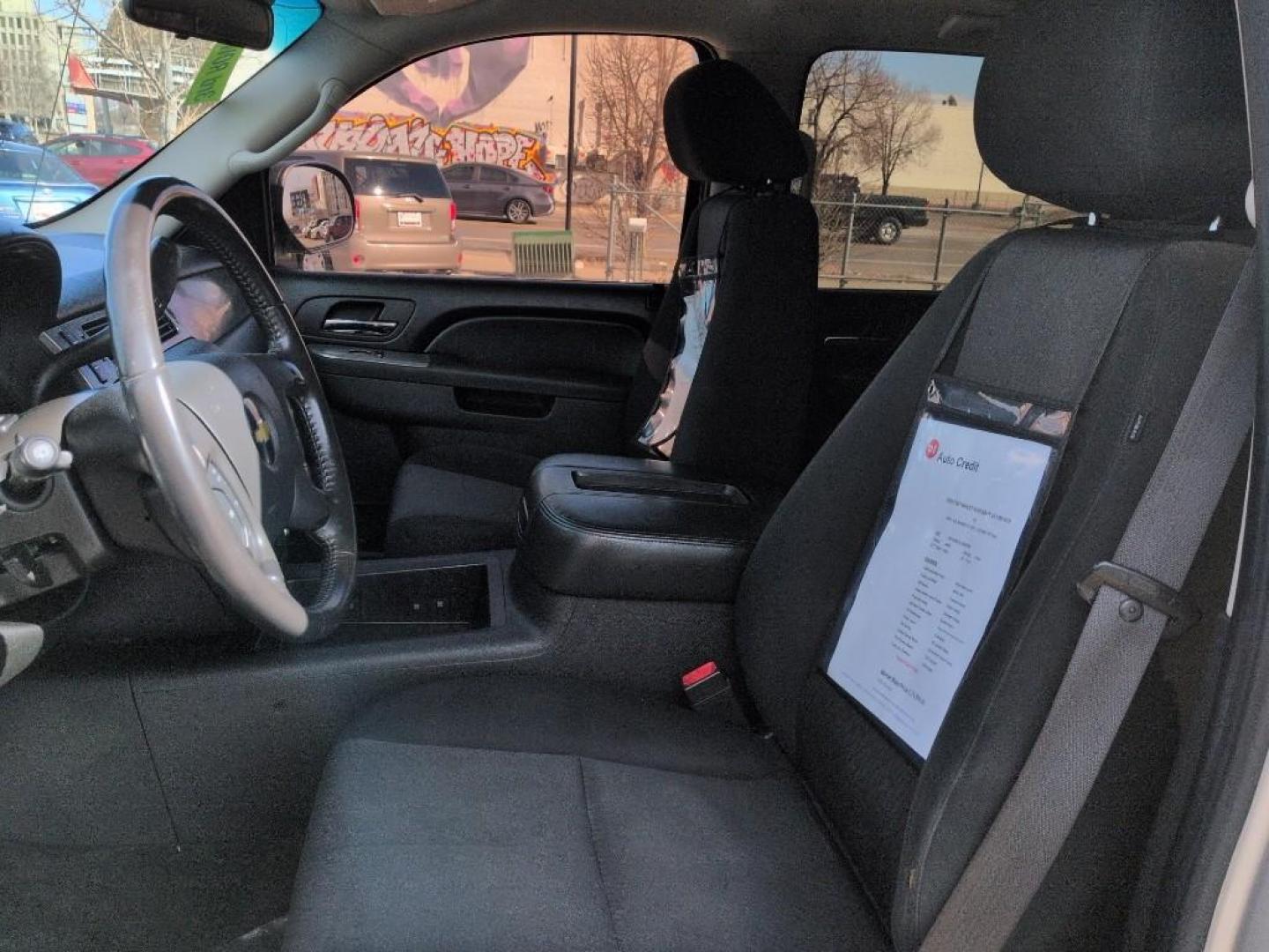 2010 GOLD Chevrolet Suburban LS (1GNUKHE34AR) with an V8, 5.3L engine, Automatic transmission, located at 10890 W. Colfax Ave., Lakewood, CO, 80215, (303) 274-7692, 39.739914, -105.120132 - Photo#9