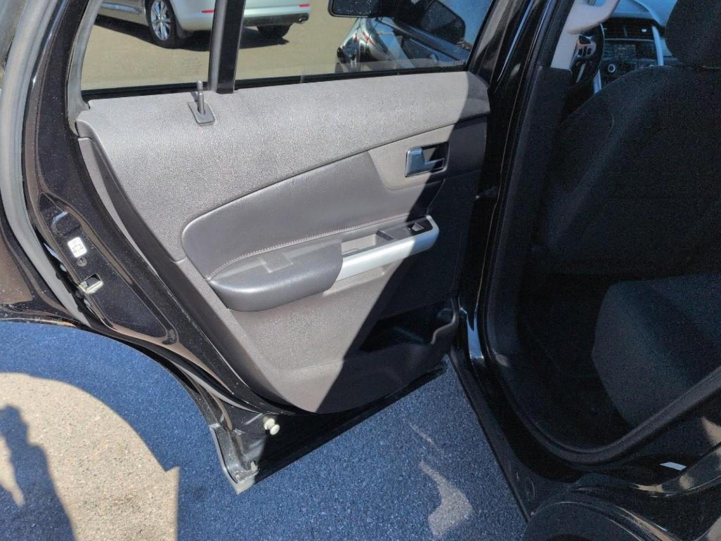 2013 BLACK Ford Edge SEL (2FMDK4JC3DB) with an V6, 3.5L engine, Automatic transmission, located at 10890 W. Colfax Ave., Lakewood, CO, 80215, (303) 274-7692, 39.739914, -105.120132 - Photo#14