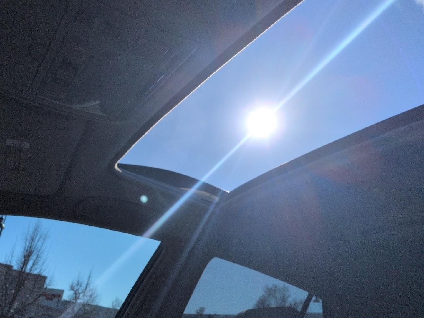 2008 SILVER Lexus RX 350 Base (2T2HK31UX8C) with an V6, 3.5L engine, Automatic transmission, located at 10890 W. Colfax Ave., Lakewood, CO, 80215, (303) 274-7692, 39.739914, -105.120132 - Photo#15