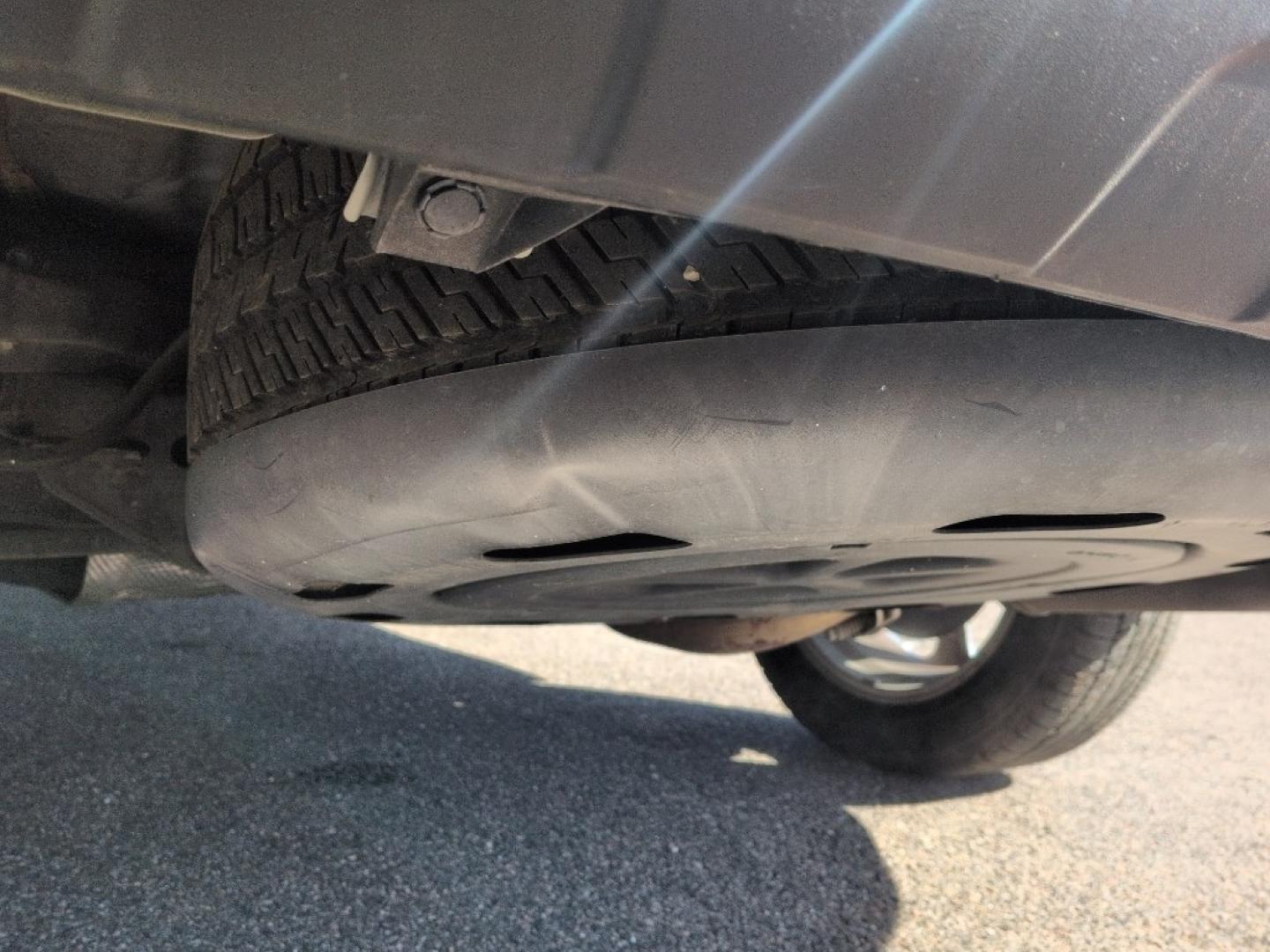 2008 SILVER Lexus RX 350 Base (2T2HK31UX8C) with an V6, 3.5L engine, Automatic transmission, located at 10890 W. Colfax Ave., Lakewood, CO, 80215, (303) 274-7692, 39.739914, -105.120132 - Photo#24