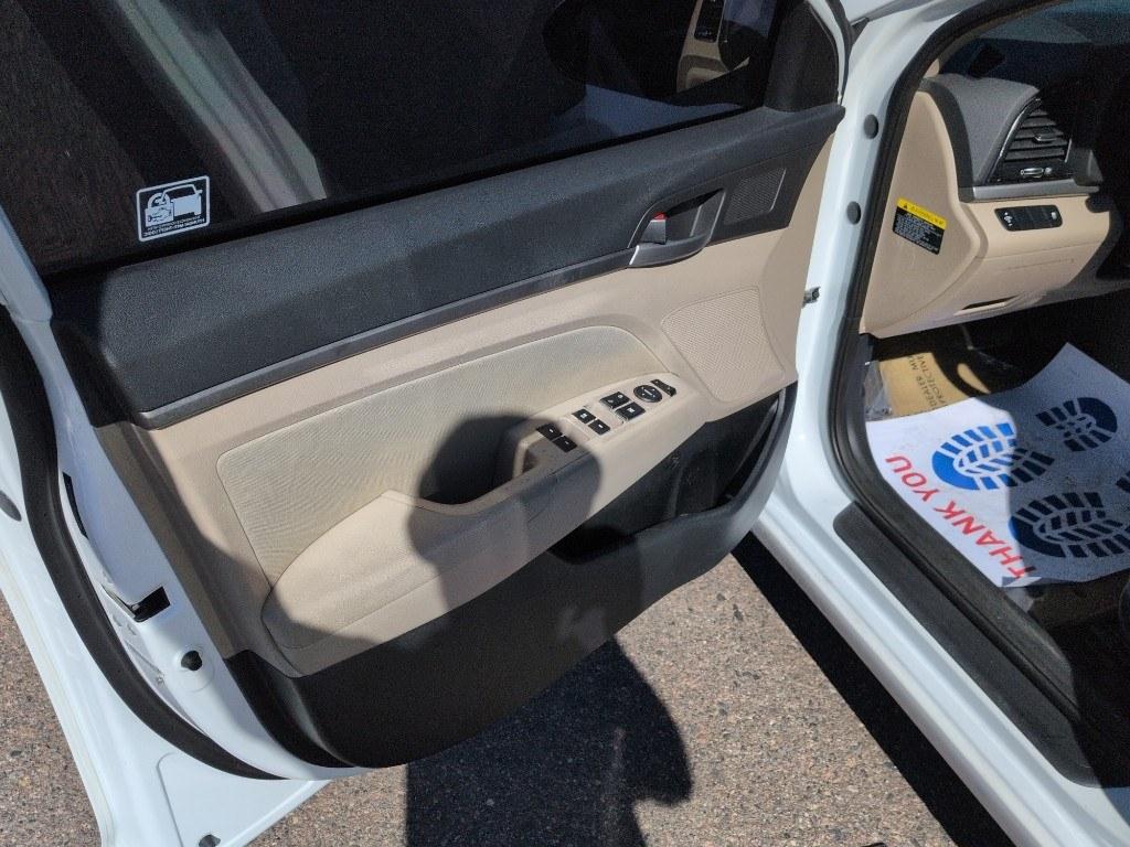 2017 WHITE Hyundai Elantra LIMITED (5NPD84LF7HH) with an 4 Cyl, 2.0L engine, Automatic transmission, located at 10890 W. Colfax Ave., Lakewood, CO, 80215, (303) 274-7692, 39.739914, -105.120132 - Photo#8