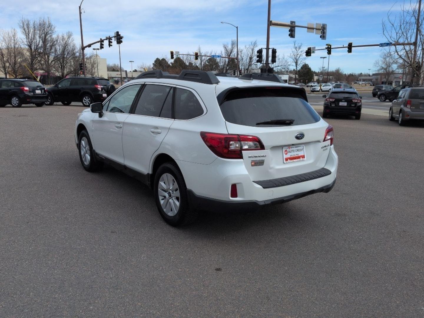 2017 WHITE Subaru Outback Premium (4S4BSACC9H3) with an 4 Cyl, 2.5L engine, Automatic transmission, located at 10890 W. Colfax Ave., Lakewood, CO, 80215, (303) 274-7692, 39.739914, -105.120132 - Photo#6