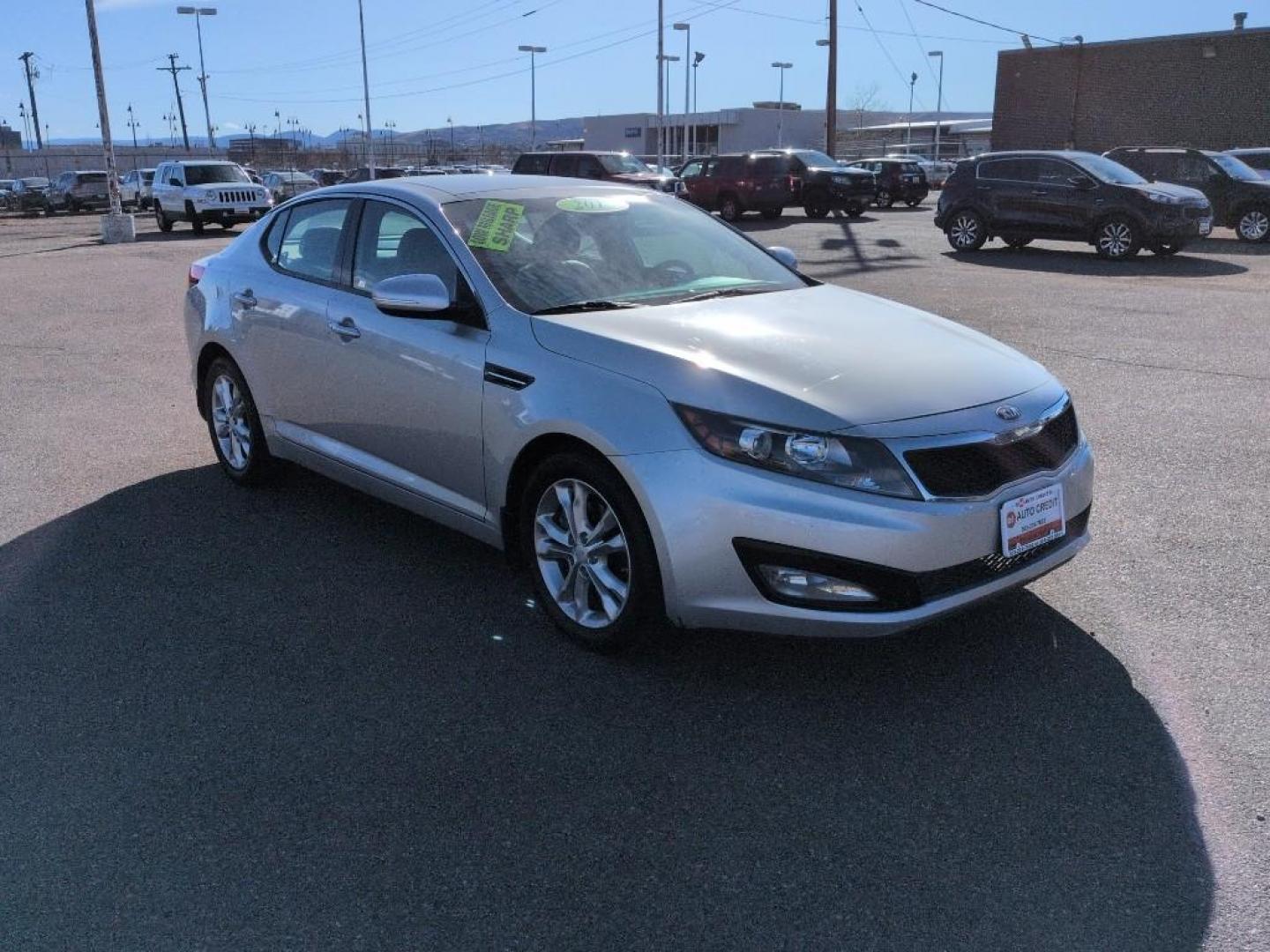 2013 SILVER Kia Optima EX (5XXGN4A79DG) with an 4 Cyl, 2.4L engine, Automatic transmission, located at 10890 W. Colfax Ave., Lakewood, CO, 80215, (303) 274-7692, 39.739914, -105.120132 - Photo#2