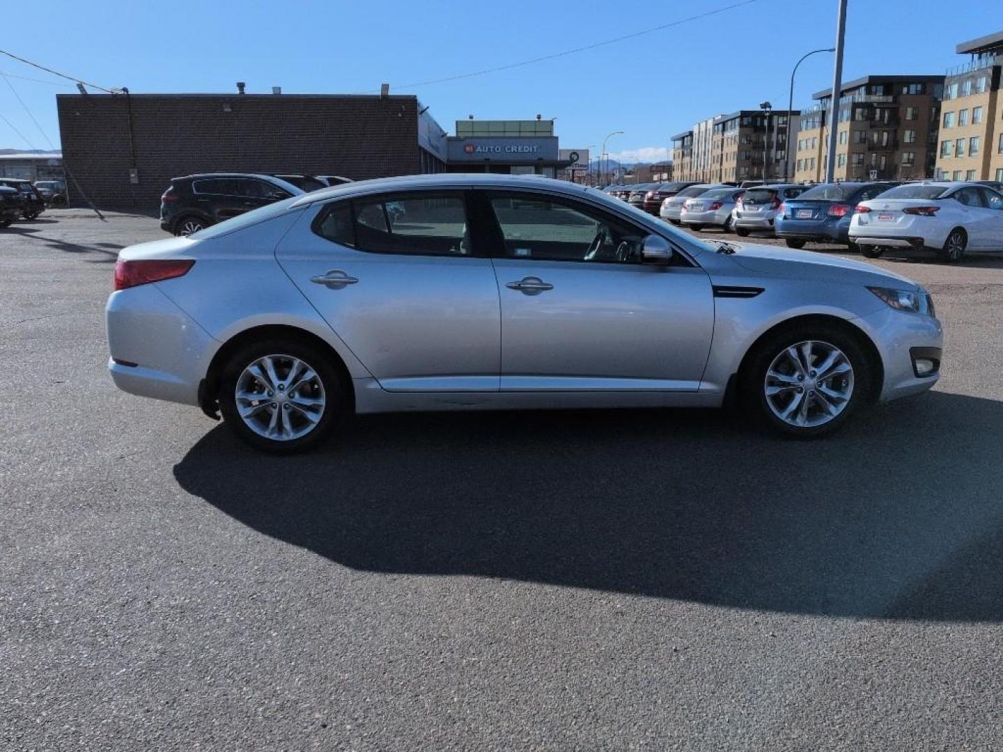 2013 SILVER Kia Optima EX (5XXGN4A79DG) with an 4 Cyl, 2.4L engine, Automatic transmission, located at 10890 W. Colfax Ave., Lakewood, CO, 80215, (303) 274-7692, 39.739914, -105.120132 - Photo#3