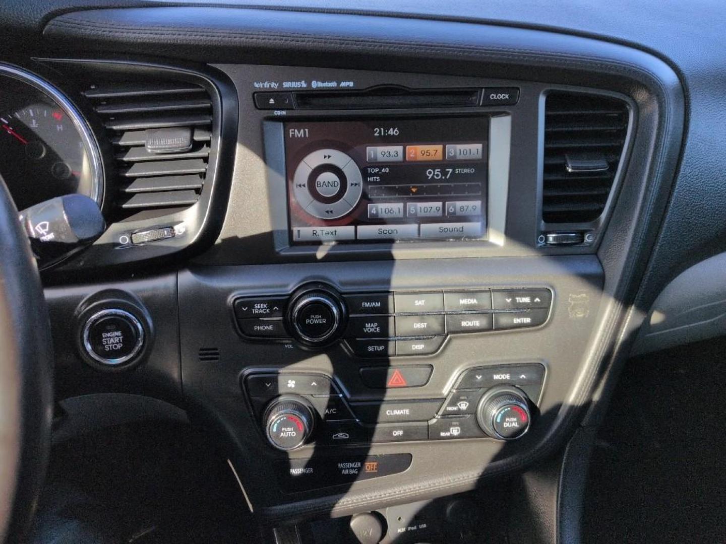 2013 SILVER Kia Optima EX (5XXGN4A79DG) with an 4 Cyl, 2.4L engine, Automatic transmission, located at 10890 W. Colfax Ave., Lakewood, CO, 80215, (303) 274-7692, 39.739914, -105.120132 - Photo#13