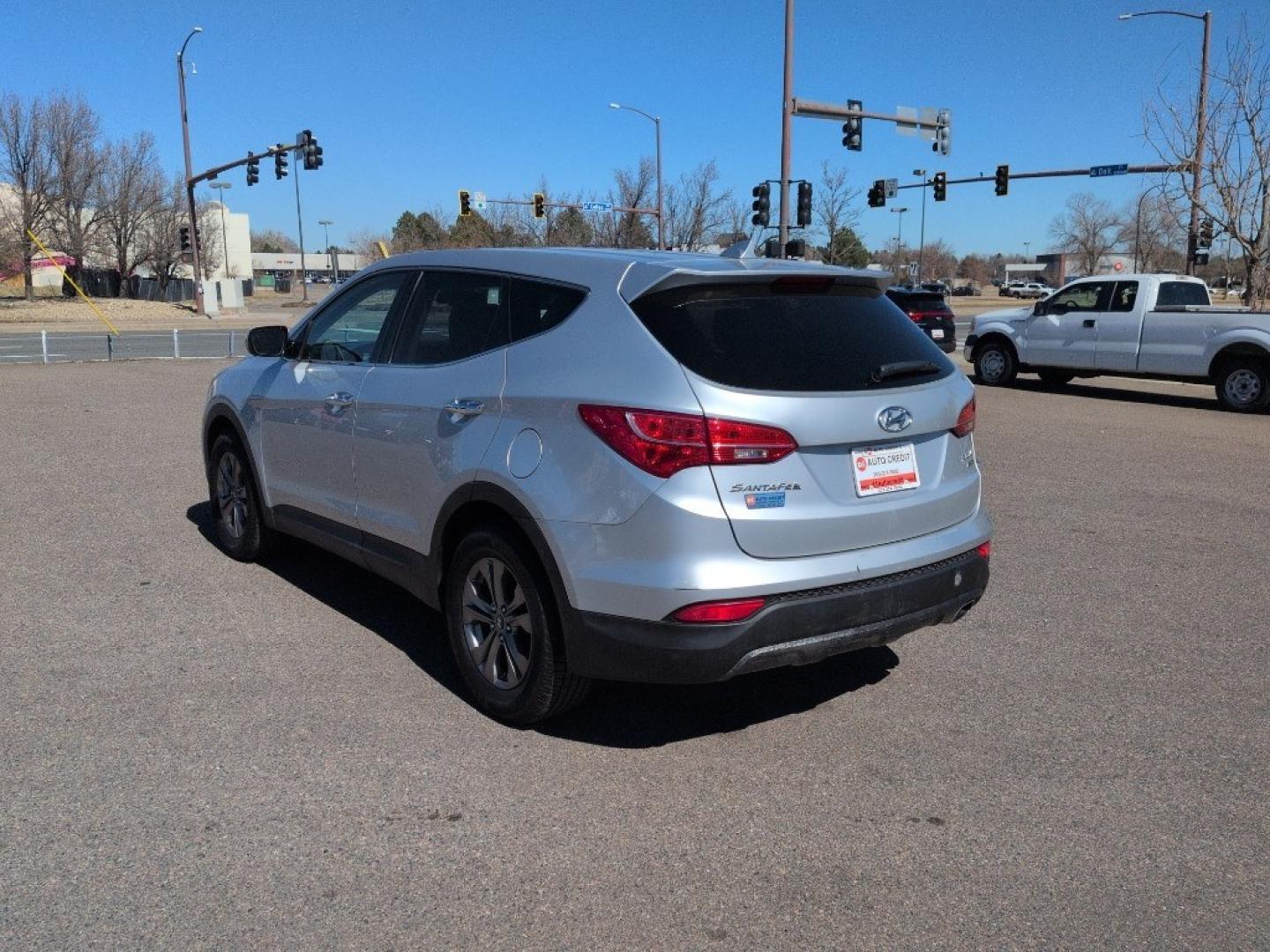 2014 SILVER Hyundai Santa Fe Sport Base (5XYZTDLB9EG) with an 4 Cyl, 2.4L engine, Automatic transmission, located at 10890 W. Colfax Ave., Lakewood, CO, 80215, (303) 274-7692, 39.739914, -105.120132 - Photo#6