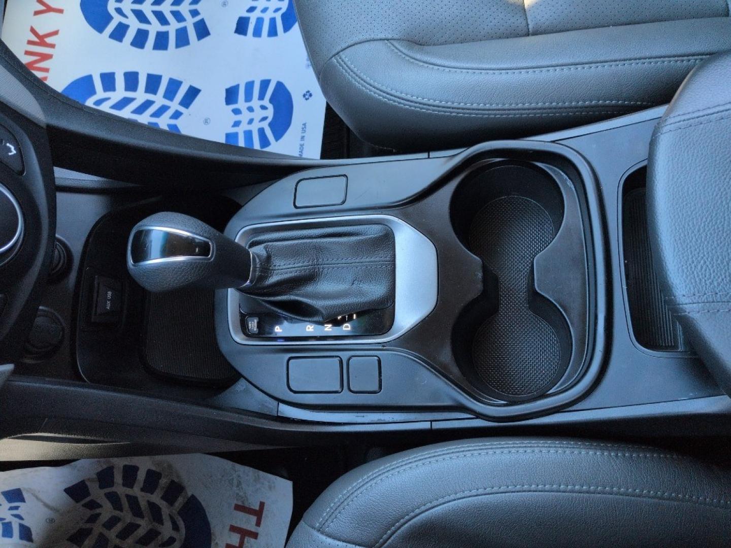 2014 SILVER Hyundai Santa Fe Sport Base (5XYZTDLB9EG) with an 4 Cyl, 2.4L engine, Automatic transmission, located at 10890 W. Colfax Ave., Lakewood, CO, 80215, (303) 274-7692, 39.739914, -105.120132 - Photo#13