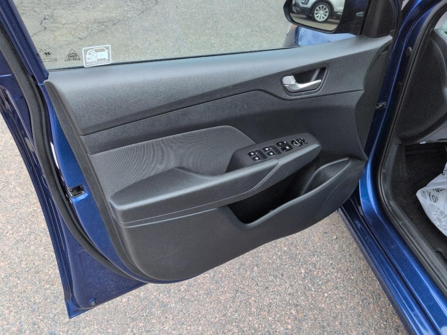 2019 BLUE Hyundai Accent SE 4-DOOR 6A (3KPC24A35KE) with an 4 Cyl, 1.6L engine, Automatic transmission, located at 10890 W. Colfax Ave., Lakewood, CO, 80215, (303) 274-7692, 39.739914, -105.120132 - Photo#8