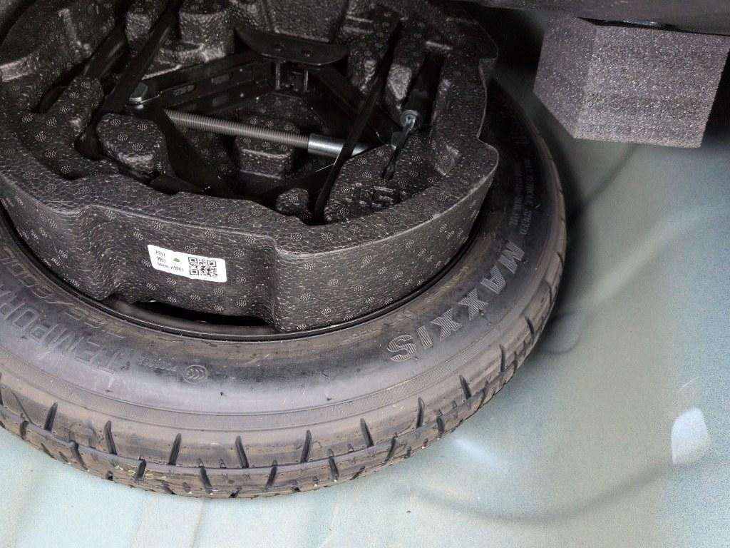 2019 BLUE Hyundai Accent SE 4-DOOR 6A (3KPC24A35KE) with an 4 Cyl, 1.6L engine, Automatic transmission, located at 10890 W. Colfax Ave., Lakewood, CO, 80215, (303) 274-7692, 39.739914, -105.120132 - Photo#17