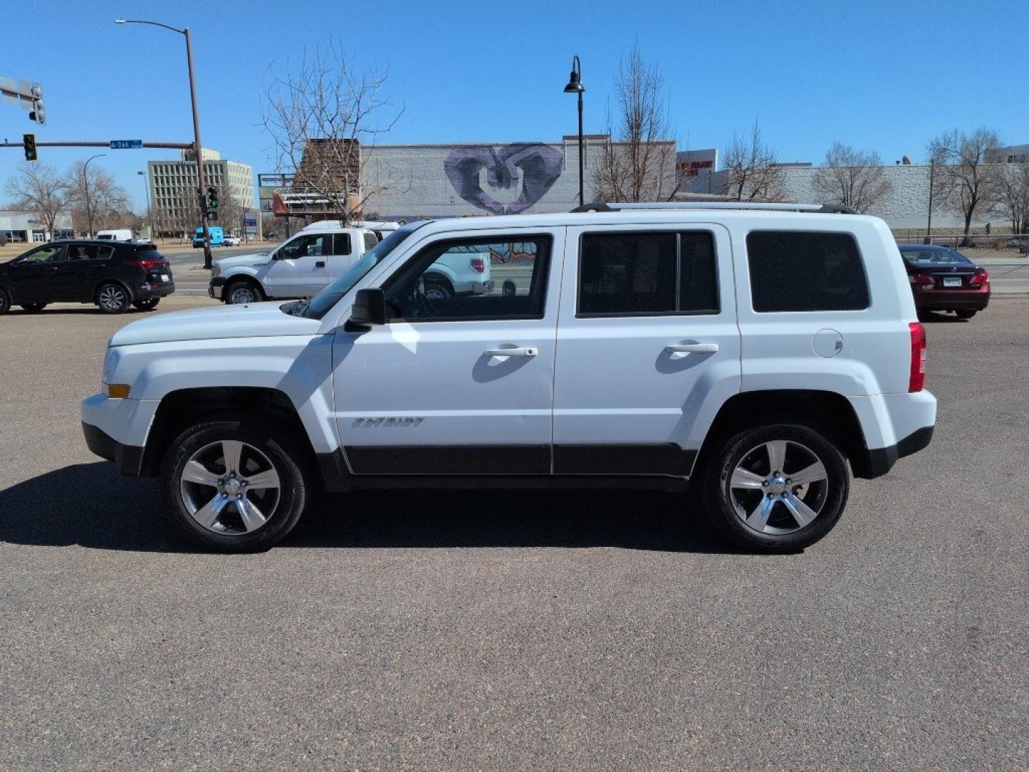 2016 WHITE Jeep Patriot Latitude (1C4NJRFBXGD) with an 4 Cyl, 2.4L engine, Automatic transmission, located at 10890 W. Colfax Ave., Lakewood, CO, 80215, (303) 274-7692, 39.739914, -105.120132 - Photo#7