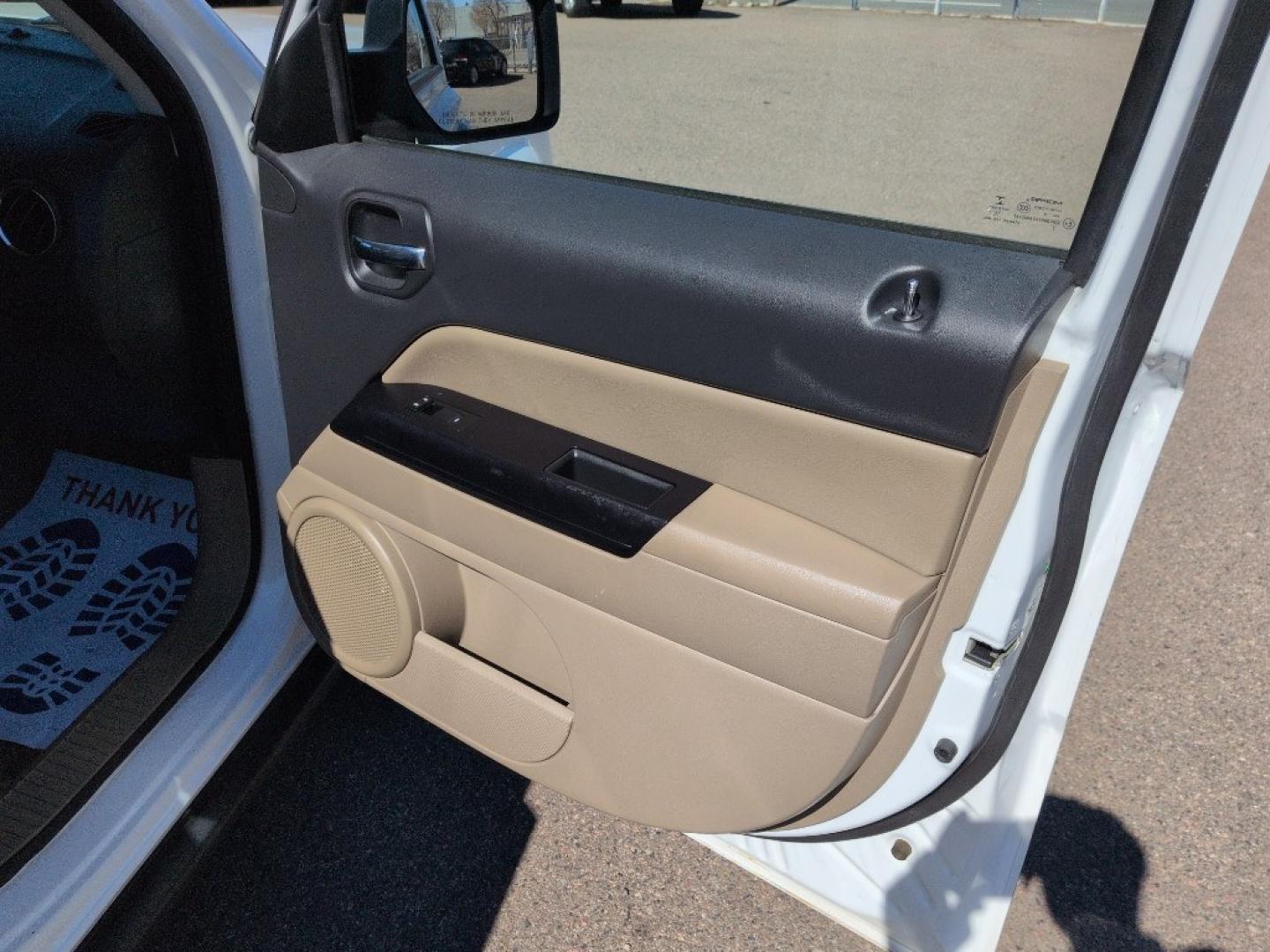 2016 WHITE Jeep Patriot Latitude (1C4NJRFBXGD) with an 4 Cyl, 2.4L engine, Automatic transmission, located at 10890 W. Colfax Ave., Lakewood, CO, 80215, (303) 274-7692, 39.739914, -105.120132 - Photo#18