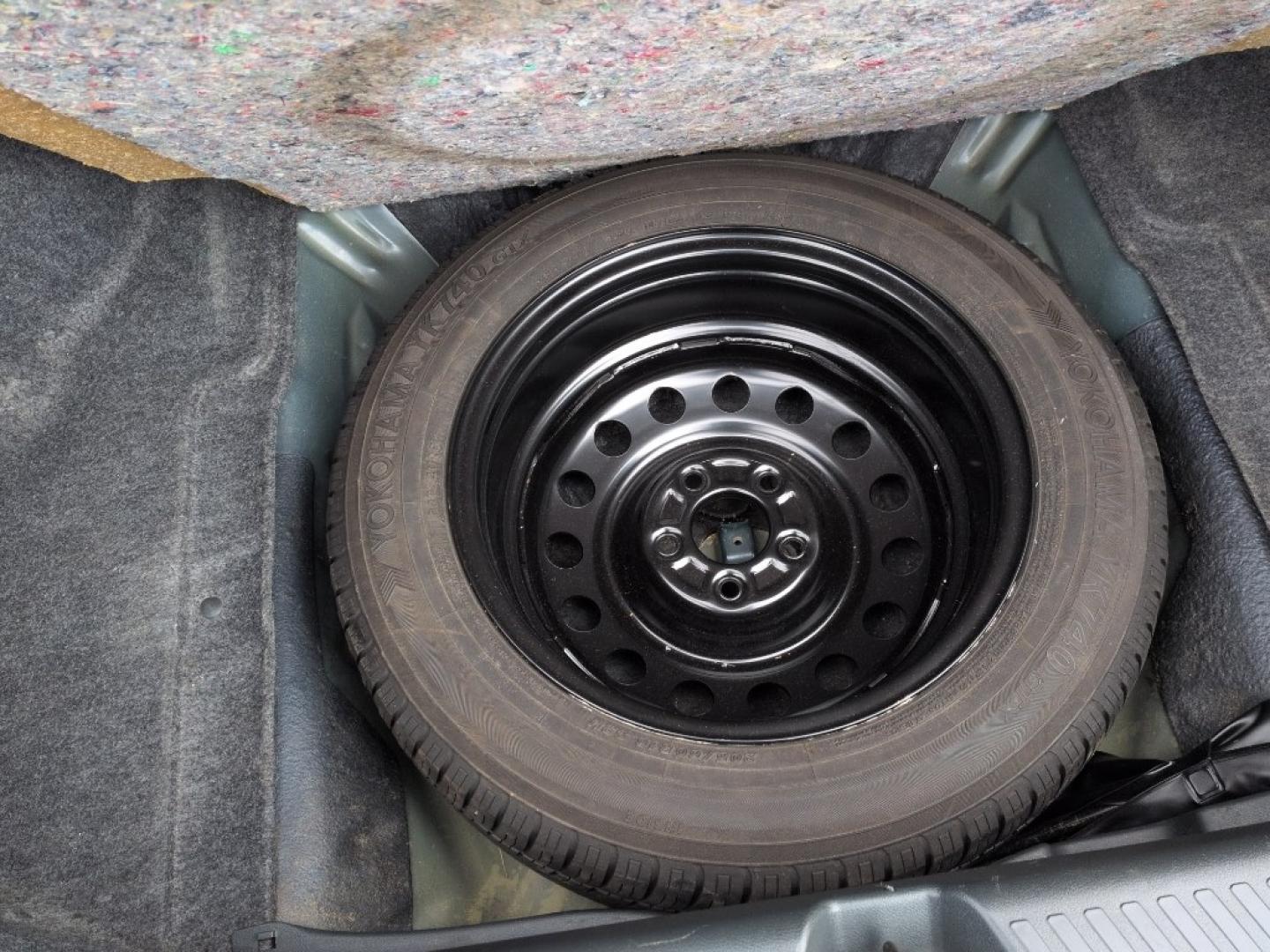 2006 BLUE Honda Accord EX (1HGCM56746A) with an 4 Cyl, 2.4L engine, Automatic transmission, located at 10890 W. Colfax Ave., Lakewood, CO, 80215, (303) 274-7692, 39.739914, -105.120132 - Photo#23