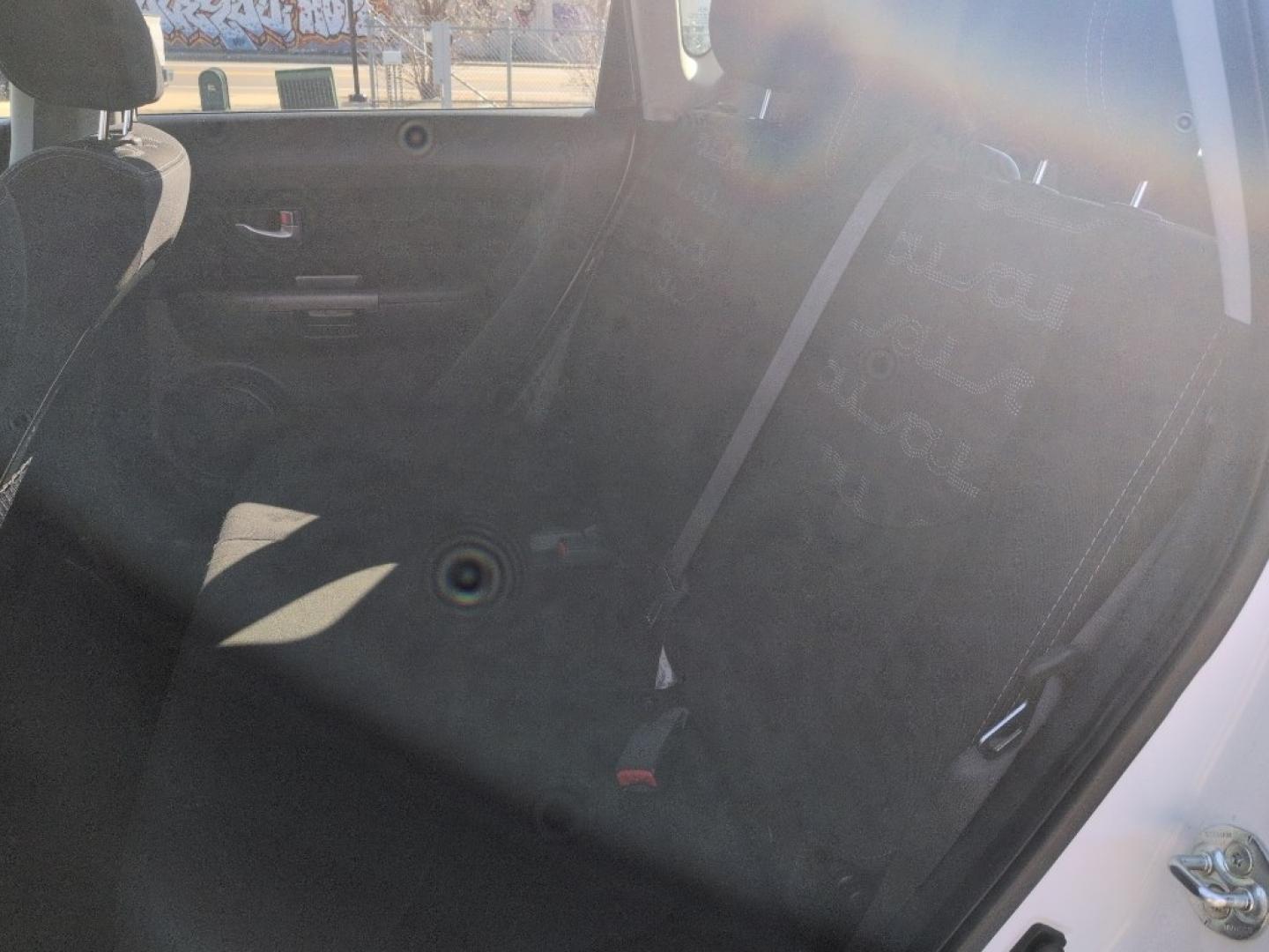 2013 WHITE Kia Soul ! (KNDJT2A62D7) with an 4 Cyl, 2.0L engine, Automatic transmission, located at 10890 W. Colfax Ave., Lakewood, CO, 80215, (303) 274-7692, 39.739914, -105.120132 - Photo#15