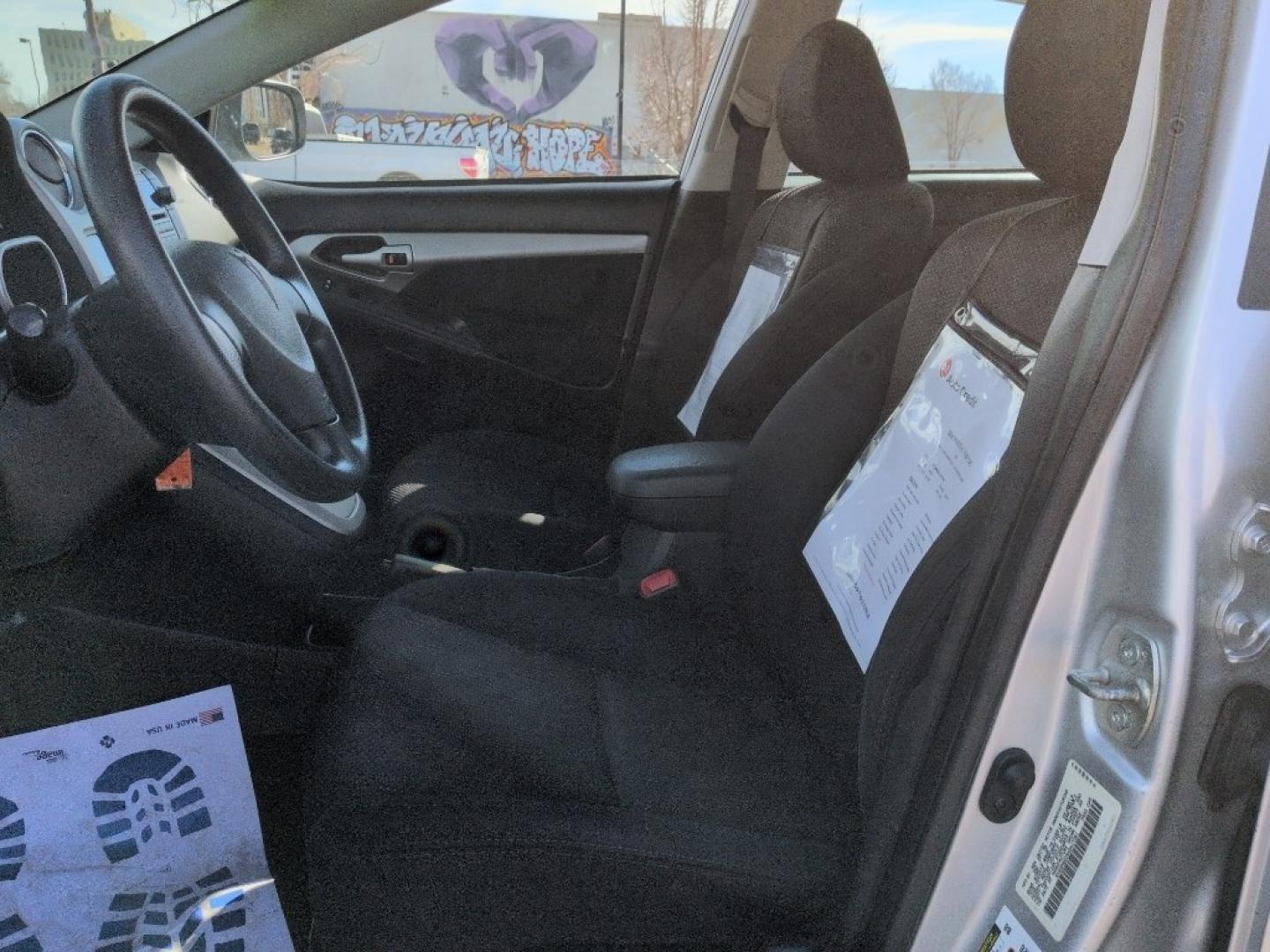 2010 SILVER Pontiac Vibe Base (5Y2SP6E03AZ) with an 4 Cyl, 2.4L engine, Automatic transmission, located at 10890 W. Colfax Ave., Lakewood, CO, 80215, (303) 274-7692, 39.739914, -105.120132 - Photo#9