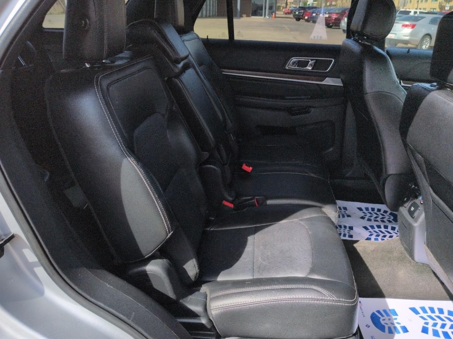 2016 SILVER Ford Explorer Limited (1FM5K8F86GG) with an V6, 3.5L engine, Automatic transmission, located at 10890 W. Colfax Ave., Lakewood, CO, 80215, (303) 274-7692, 39.739914, -105.120132 - Photo#22