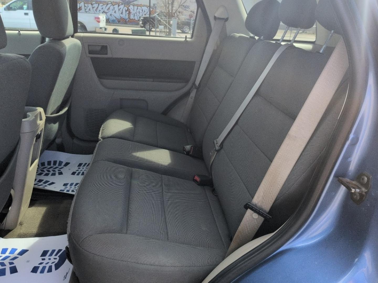 2009 BLUE Ford Escape XLT (1FMCU03779K) with an 4 Cyl, 2.5L engine, Automatic transmission, located at 10890 W. Colfax Ave., Lakewood, CO, 80215, (303) 274-7692, 39.739914, -105.120132 - Photo#15