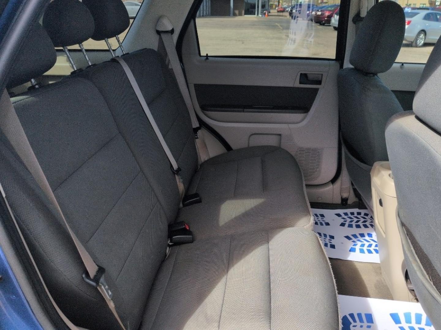 2009 BLUE Ford Escape XLT (1FMCU03779K) with an 4 Cyl, 2.5L engine, Automatic transmission, located at 10890 W. Colfax Ave., Lakewood, CO, 80215, (303) 274-7692, 39.739914, -105.120132 - Photo#19