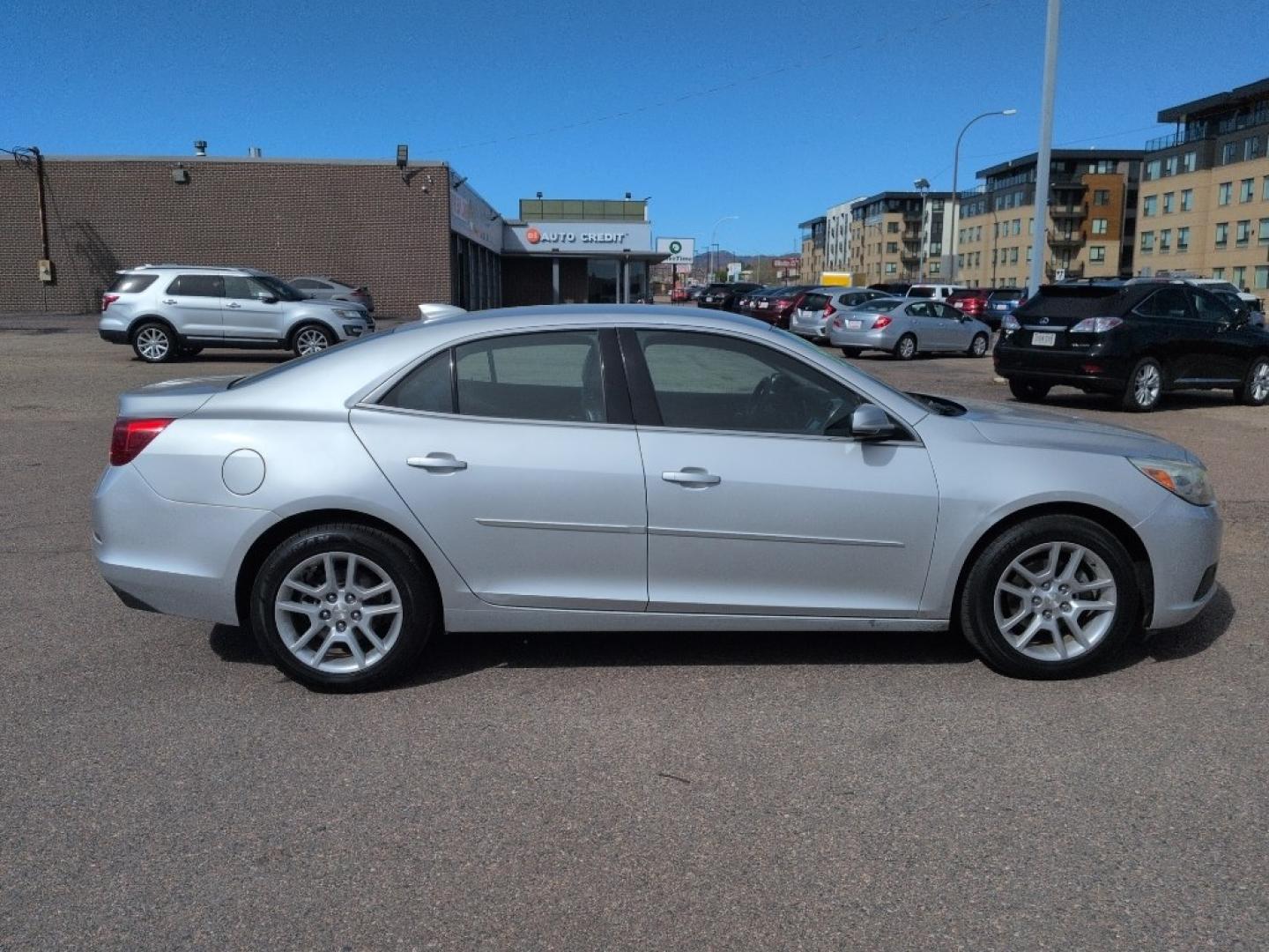 2015 SILVER Chevrolet Malibu 1LT (1G11C5SL3FF) with an 4 Cyl, 2.5L engine, Automatic transmission, located at 10890 W. Colfax Ave., Lakewood, CO, 80215, (303) 274-7692, 39.739914, -105.120132- Photo#3