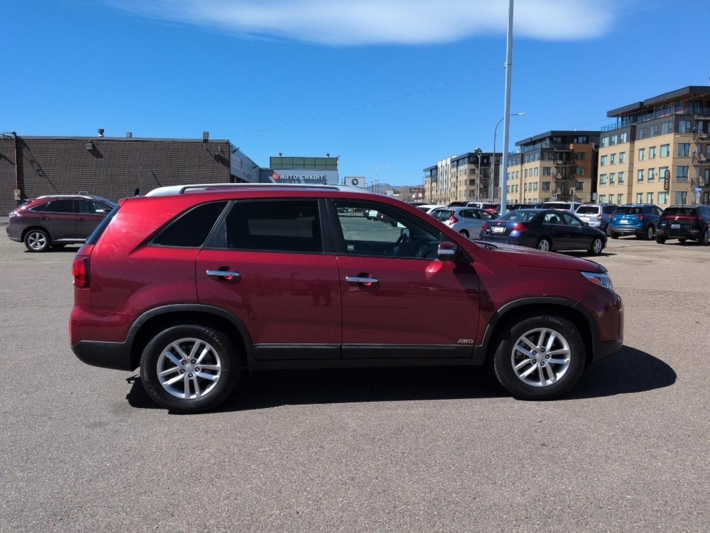 2014 RED Kia Sorento LX V6 AWD (5XYKTDA7XEG) with an V6, 3.3L engine, Automatic transmission, located at 10890 W. Colfax Ave., Lakewood, CO, 80215, (303) 274-7692, 39.739914, -105.120132 - Photo#3