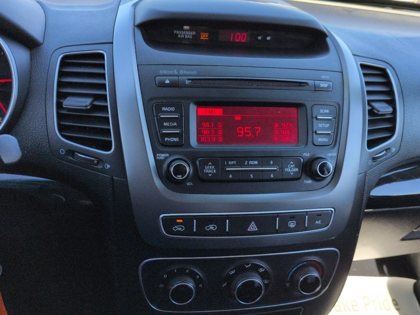 2014 RED Kia Sorento LX V6 AWD (5XYKTDA7XEG) with an V6, 3.3L engine, Automatic transmission, located at 10890 W. Colfax Ave., Lakewood, CO, 80215, (303) 274-7692, 39.739914, -105.120132 - Photo#12