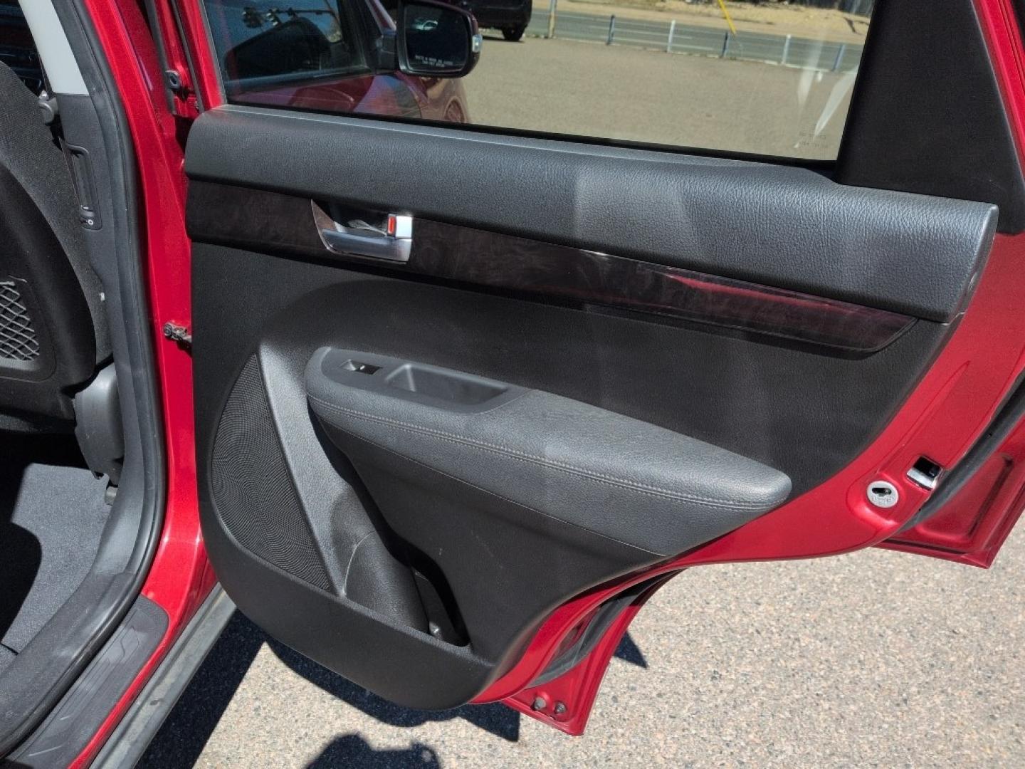 2014 RED Kia Sorento LX V6 AWD (5XYKTDA7XEG) with an V6, 3.3L engine, Automatic transmission, located at 10890 W. Colfax Ave., Lakewood, CO, 80215, (303) 274-7692, 39.739914, -105.120132 - Photo#19