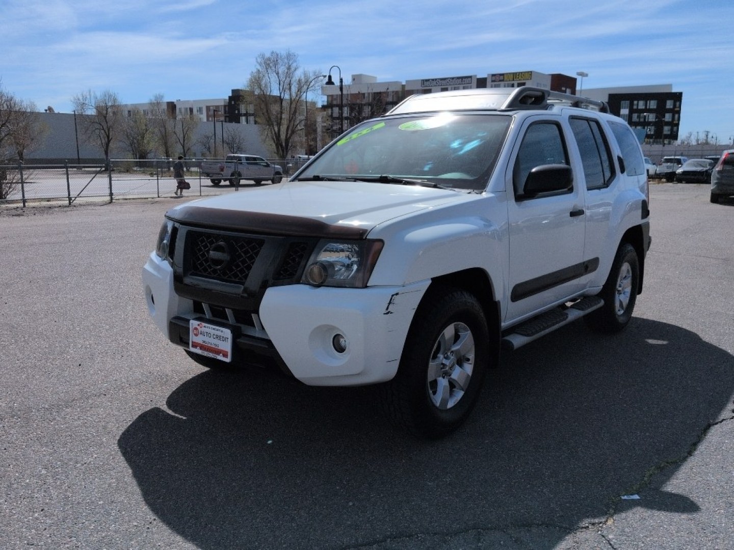 2012 WHITE Nissan Xterra X 4WD (5N1AN0NW0CC) with an V6, 4.0L engine, Automatic transmission, located at 10890 W. Colfax Ave., Lakewood, CO, 80215, (303) 274-7692, 39.739914, -105.120132 - Photo#0