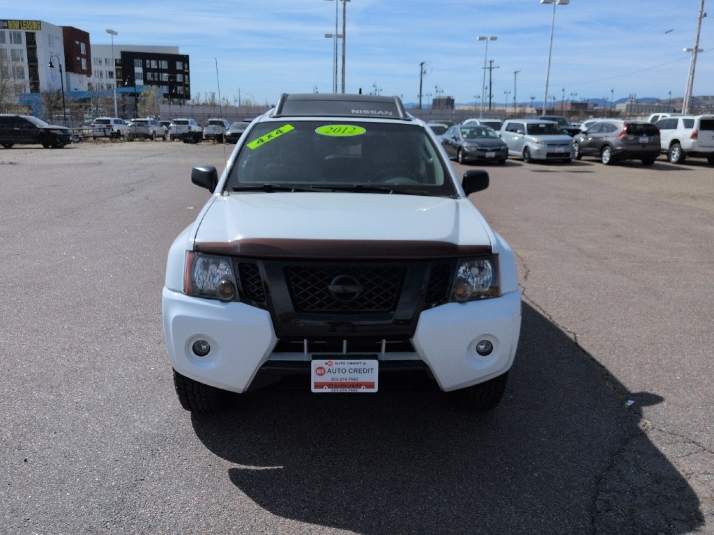 2012 WHITE Nissan Xterra X 4WD (5N1AN0NW0CC) with an V6, 4.0L engine, Automatic transmission, located at 10890 W. Colfax Ave., Lakewood, CO, 80215, (303) 274-7692, 39.739914, -105.120132 - Photo#1