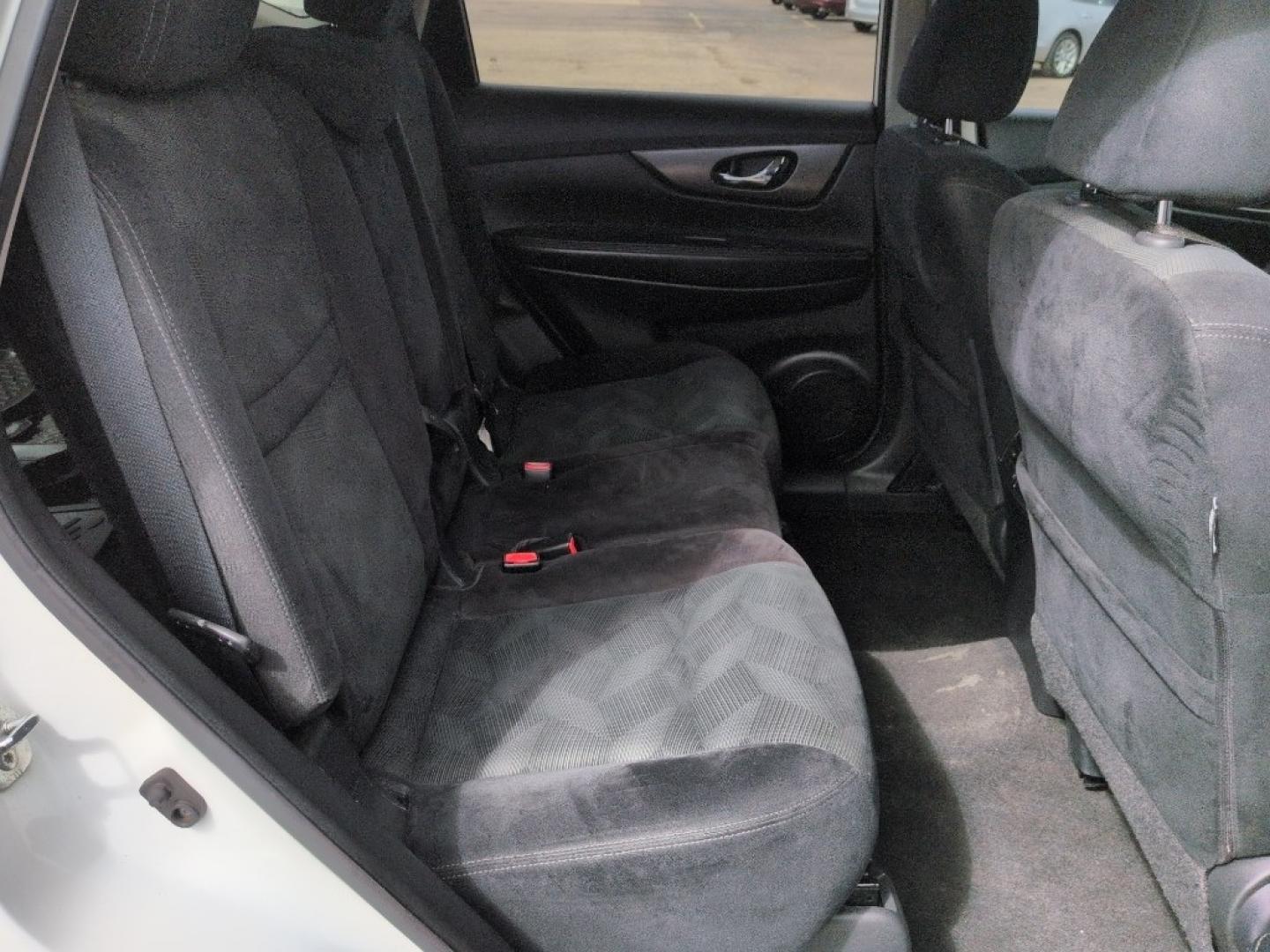 2015 WHITE Nissan Rogue S AWD (5N1AT2MV2FC) with an 4 Cyl, 2.5L engine, Automatic transmission, located at 10890 W. Colfax Ave., Lakewood, CO, 80215, (303) 274-7692, 39.739914, -105.120132 - Photo#20