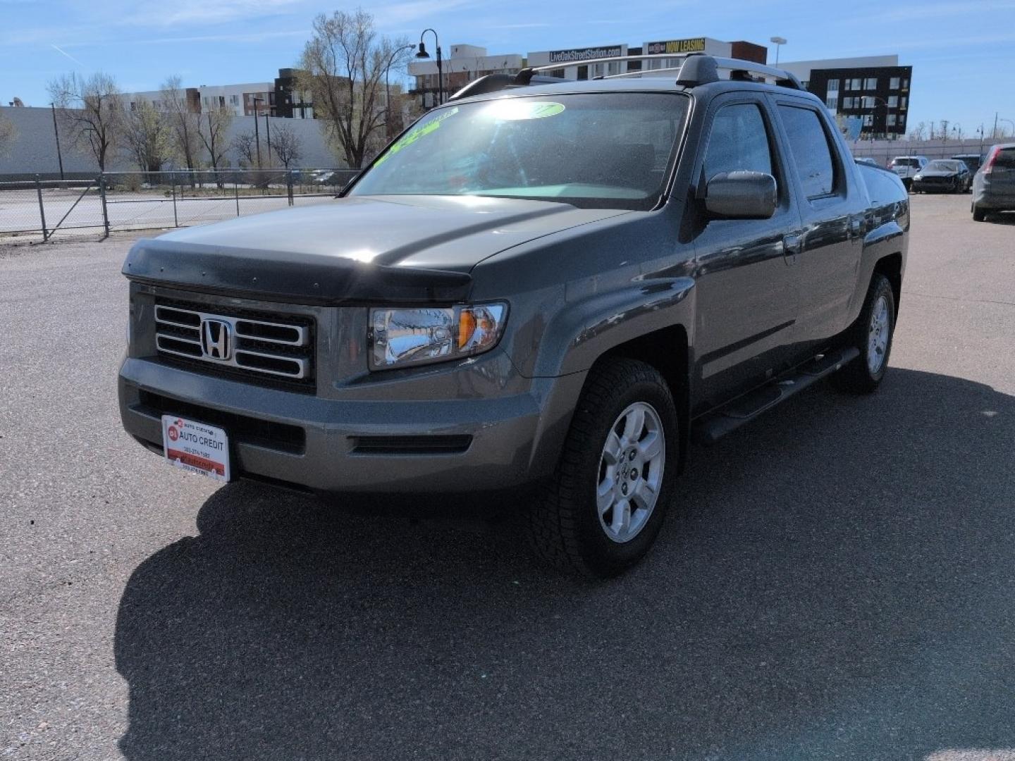 2007 GRAY Honda Ridgeline RTL (2HJYK16597H) with an V6, 3.5L engine, Automatic transmission, located at 10890 W. Colfax Ave., Lakewood, CO, 80215, (303) 274-7692, 39.739914, -105.120132 - Photo#0