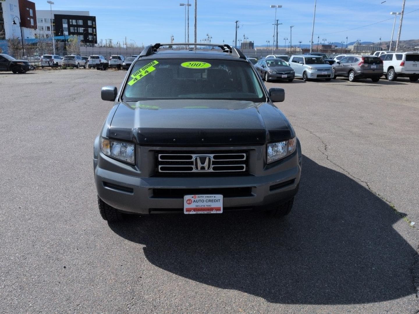 2007 GRAY Honda Ridgeline RTL (2HJYK16597H) with an V6, 3.5L engine, Automatic transmission, located at 10890 W. Colfax Ave., Lakewood, CO, 80215, (303) 274-7692, 39.739914, -105.120132 - Photo#1