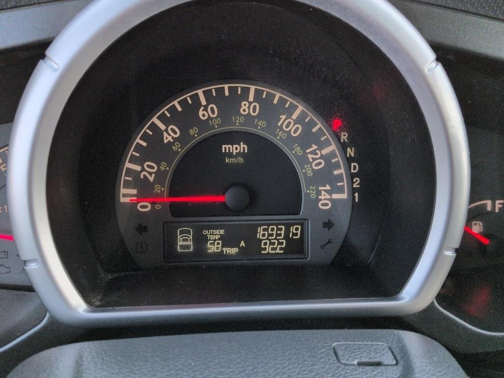 2007 GRAY Honda Ridgeline RTL (2HJYK16597H) with an V6, 3.5L engine, Automatic transmission, located at 10890 W. Colfax Ave., Lakewood, CO, 80215, (303) 274-7692, 39.739914, -105.120132 - Photo#11